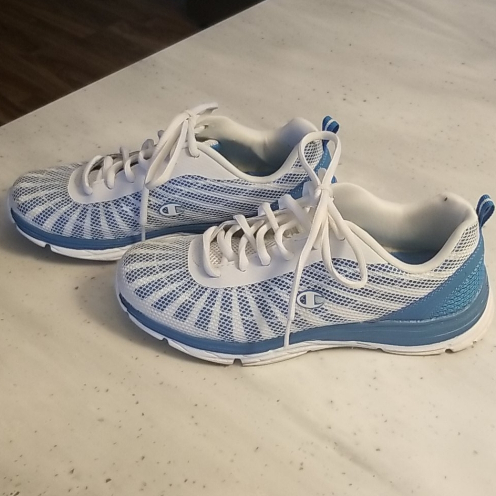 Champion Sneakers